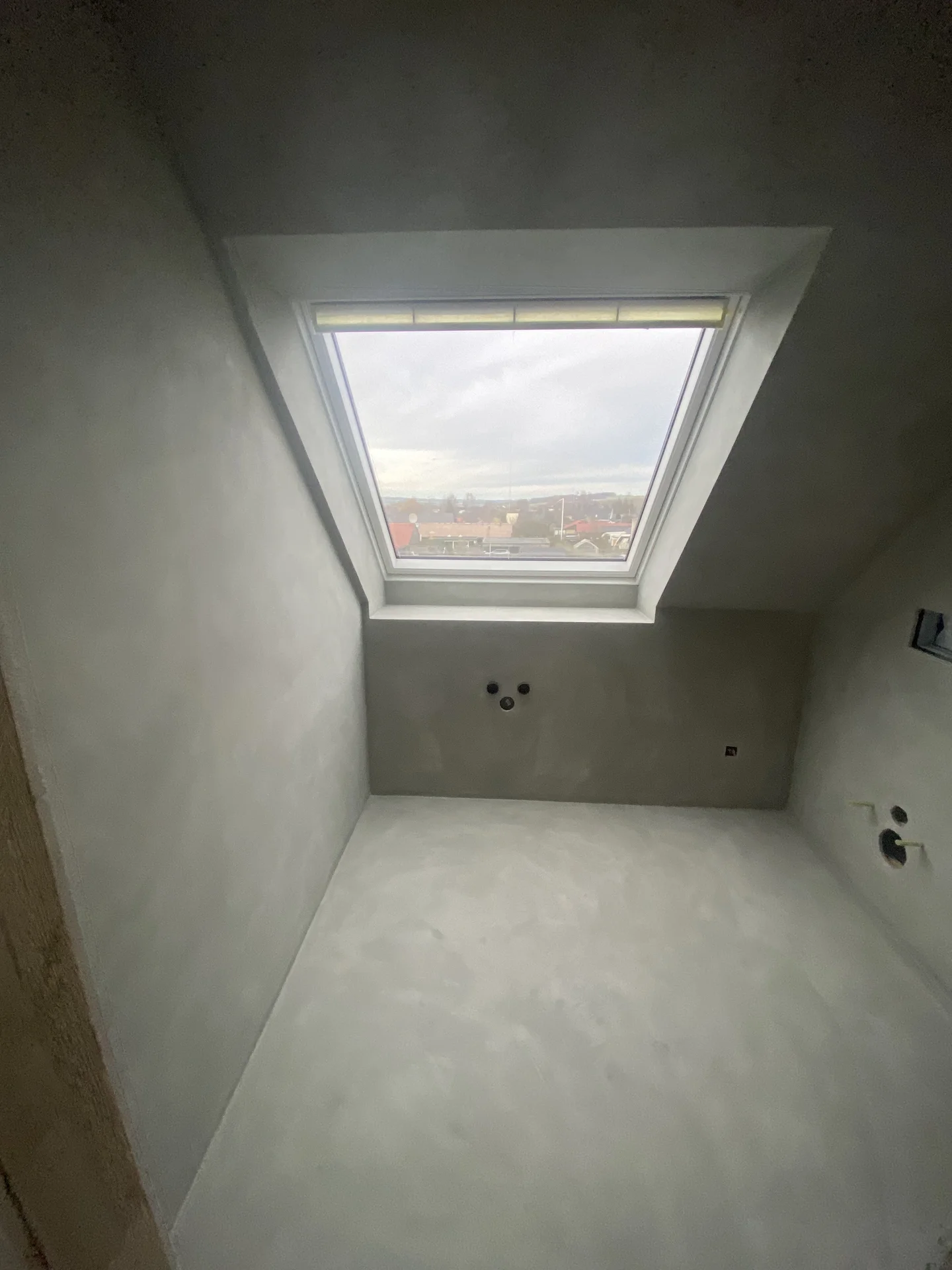Microcement i badeværelse ved renovering i Hadsten